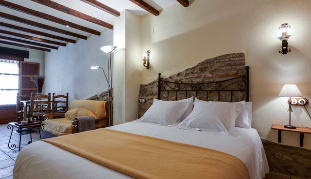 Rural apartment Turimaestrat for 2 people