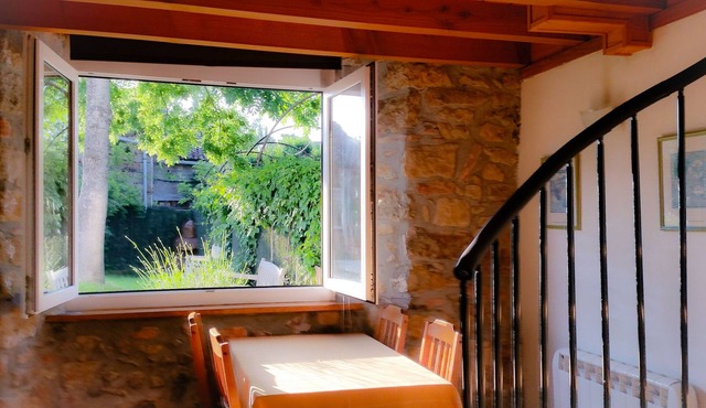 Rural apartment with views of the Urbasa Park