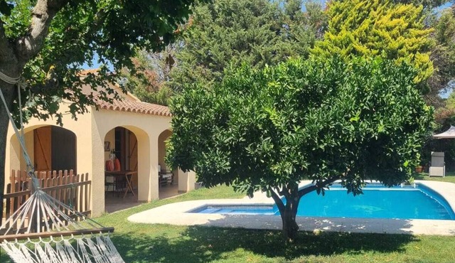 Rural appartment with private pool and garden