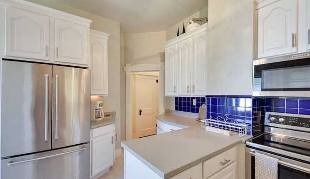 Rural Biggsville Vacation Rental w/Porch