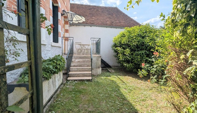 Rural charm and relaxation near Loire castles