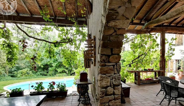 Rural Charm with Private Pool and Pets Allowed