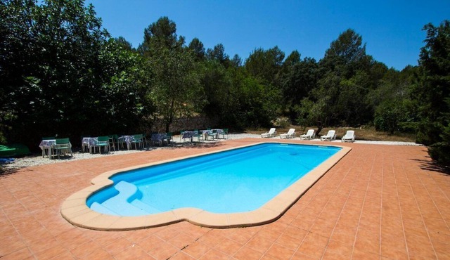 Rural Costa Dorada for 26 - 10km to beach!