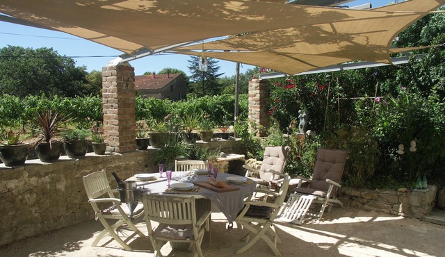 Rural cottage between Provence and Cevennes