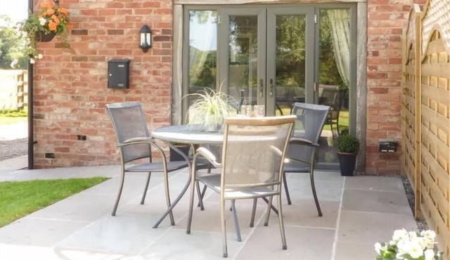 Rural Cottage-Full Kitchen-Pets Ok-Paddock