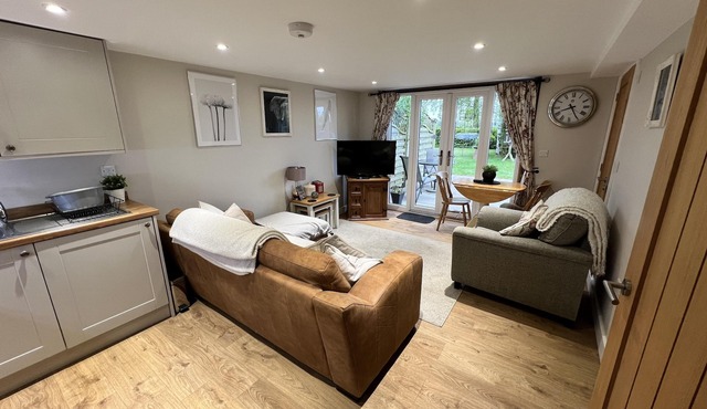 Rural Cottage-full Kitchen-pets Ok-paddock