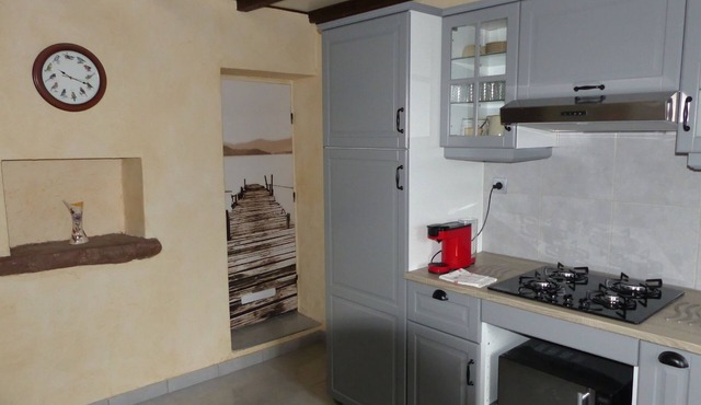 Rural cottage labeled ecological.