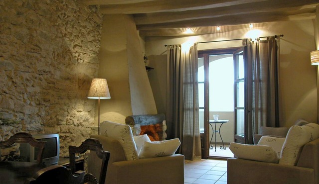 Rural duplex apartment for 6 people at 1 hour from Barcelona