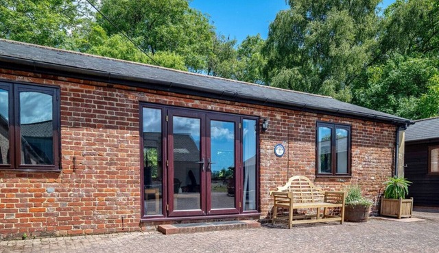 Rural Farm Cottage | Outside Space | 2bds & 2baths