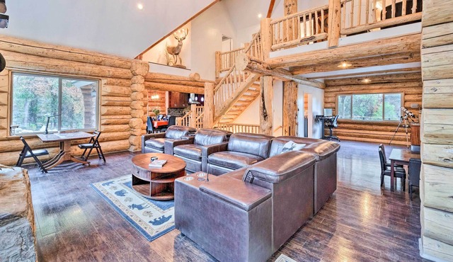 Rural Fruitland Cabin w/ Decks + ATV Trails!