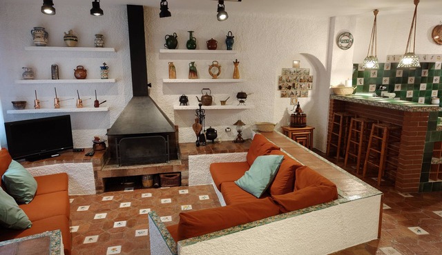 Rural getaway in nature near the Ebro Delta