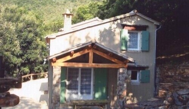 Rural Gite Les Chataigniers in southerner Ardeche