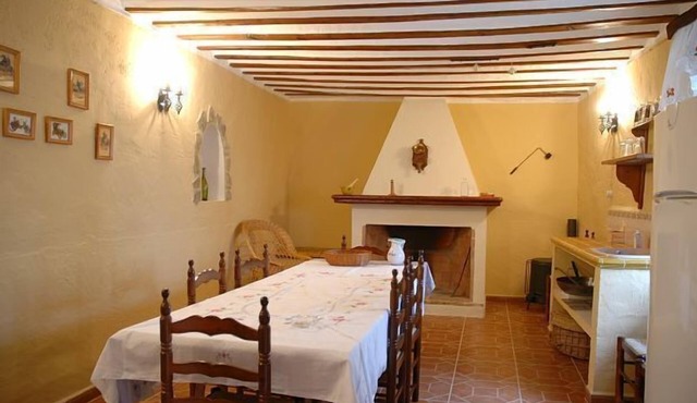 Rural house (full rental) El Palomar for 12 people