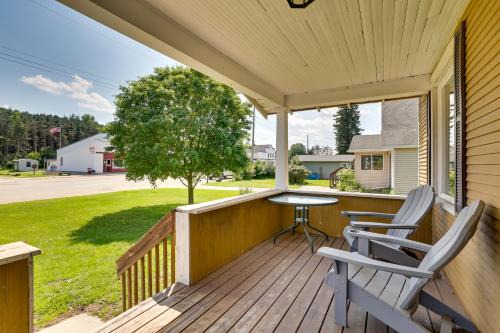 Rural Hixton Vacation Home: Gas Grill & Porch!
