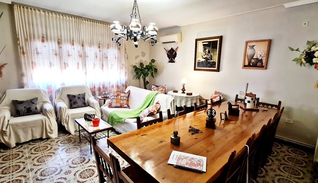 Rural House La Casa de Mera, 15 minutes from Toledo and Puy du Fou Theme Park.
