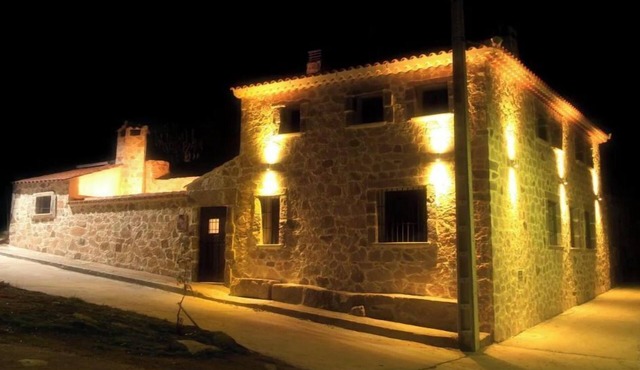 Rural house "El Gorgocil"4* your meeting place, for 8 people