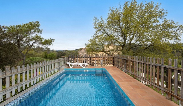 Rural House 'Cal Panxeta' with Mountain Views, Wi-Fi and Air Conditioning