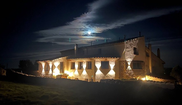 Rural House 'Masía La Parreta' with Mountain Views, Private Terrace and Private Garden