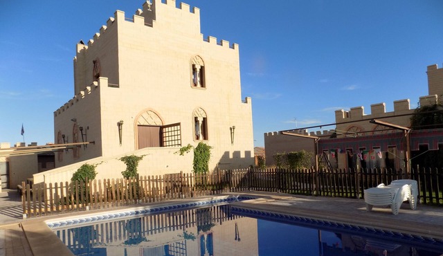 Rural House La Alcazaba | the oak