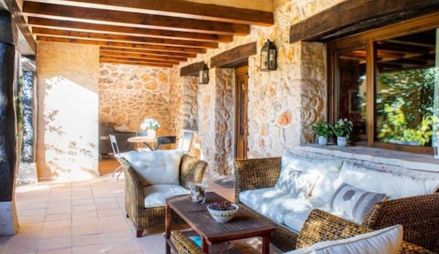 Rural House La Lavanda. Relax near Madrid with swimming pool. El Olivar (Guadalajara)