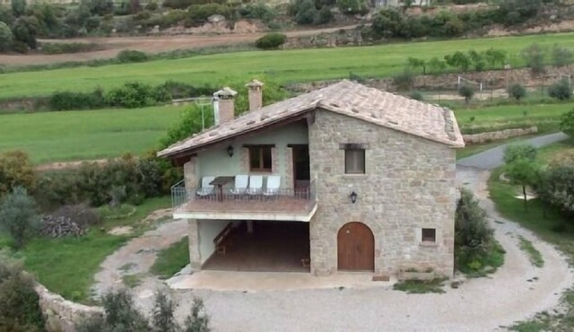 Rural house Les Cots de Lloberola from 11 to 47 people