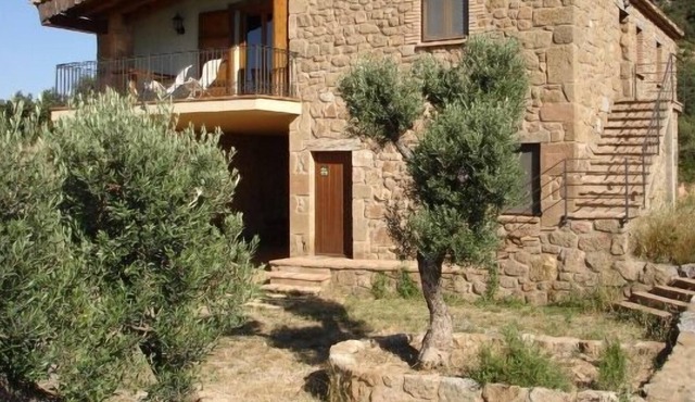 Rural house Les Cots de Lloberola from 6 to 47 people