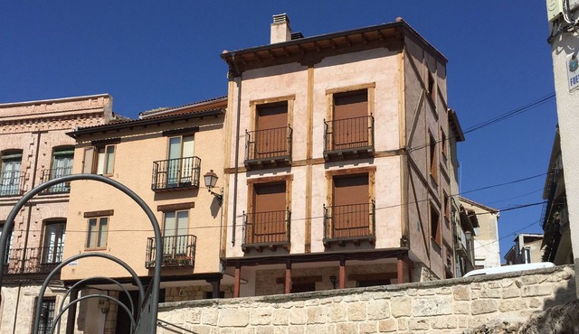 RURAL HOUSE OF FELIPE, for 16 people and 40 minutes from Madrid