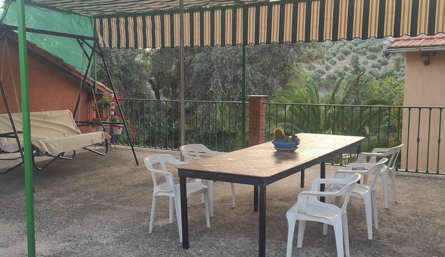 Rural house perfect for families and pets 10 minutes from Cazorla