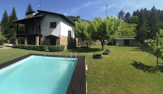Rural house (rental) Can Toni Rural for 9 people