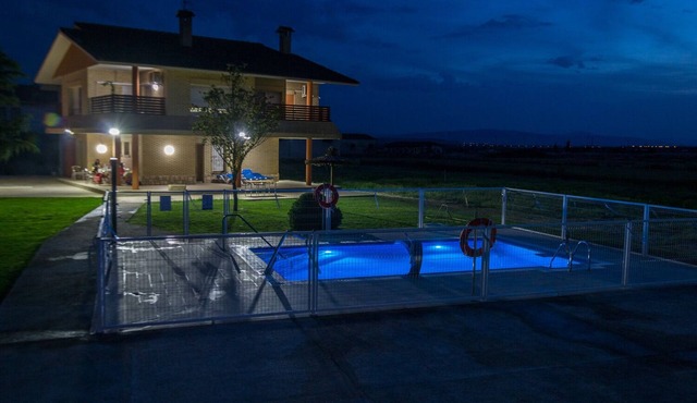 RURAL HOUSE WITH PRIVATE SWIMMING POOL OASIS DE BARDENAS - NAVARRA - SPAIN