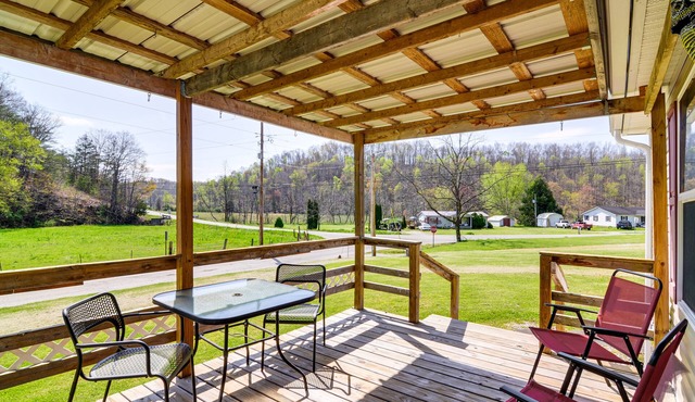 Rural Kentucky Vacation Rental ~ 15 Mi to London!