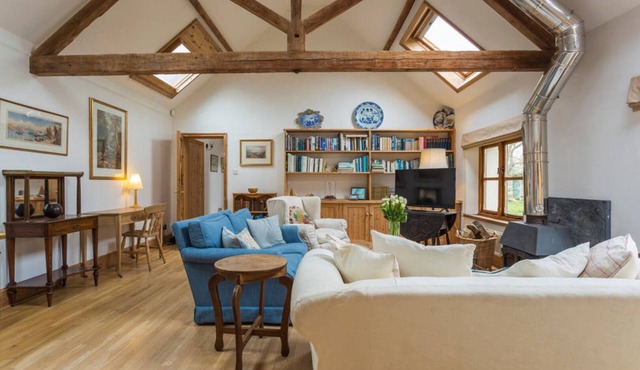 Rural location, Test Valley, Barn Conversion. 4 miles from Stockbridge.