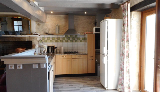 rural location with unobstructed view, old farmhouse from 1600