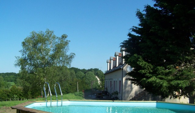 Rural lodging * with swimming pool near the castles of the Loire
