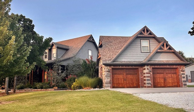 Rural Luxury Home down a quiet Country Road