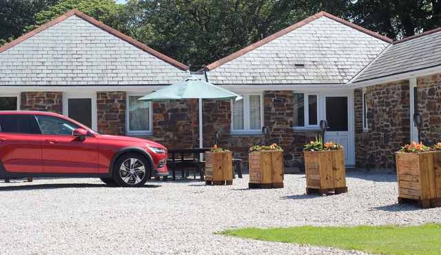 Rural, relaxing accommodation with tranquil scenery