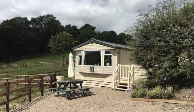 RURAL RETREAT SET IN THE SCENIC TANAT VALLEY