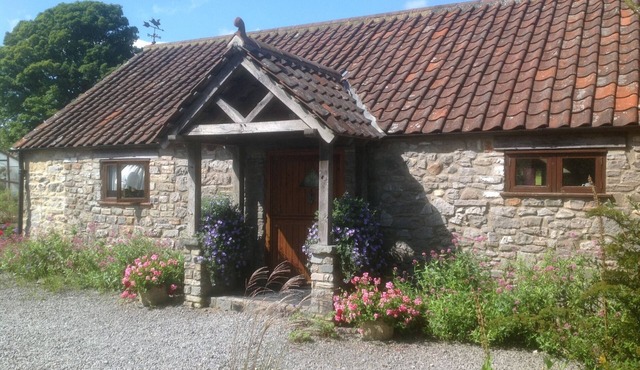 Rural Retreat - Superb Barn Conversion in a Beautiful Garden