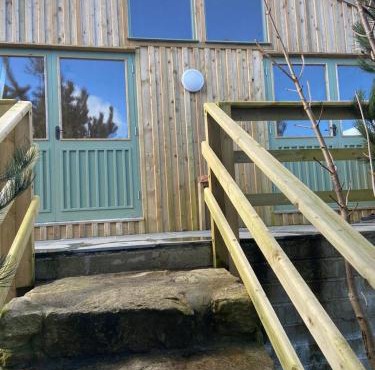 Rural Wood Cabin - less than 3 miles from St Ives