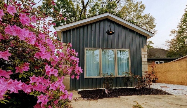 Ruscincy’s Rest "minutes drive to Orioles stadium"