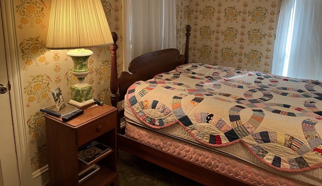 Rustic 1970 Farm House Experience