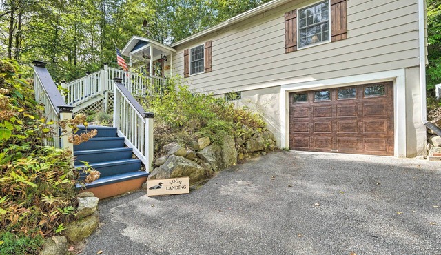 Rustic Adirondacks Home w/Hot Tub & Lake Access!