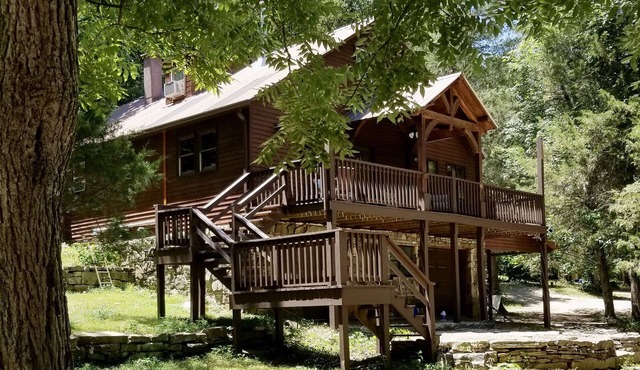 Rustic and Unique in a Remote location