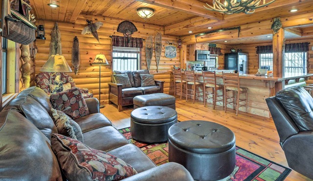 Rustic Cabin in Roaring River State Park!