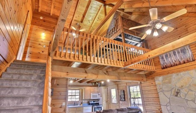 Rustic Cabin Near Purdue University