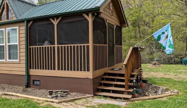 Rustic Cabin Rental near Asheville Perfect for a Weekend Getaway on Tuckasegee River