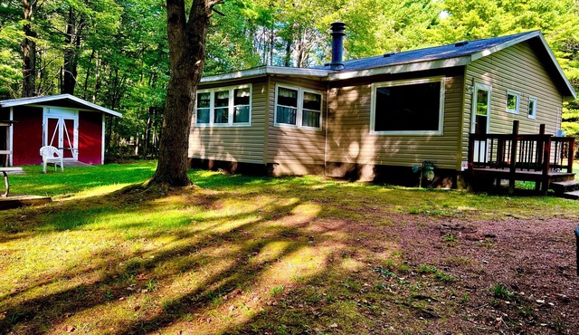 Rustic Cabin Retreat Near Cook Forest – Cozy Getaway for Nature Lovers
