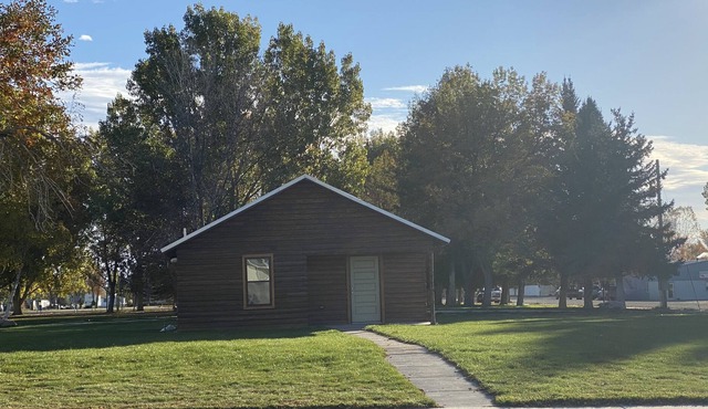 Rustic cabin with Fiber internet