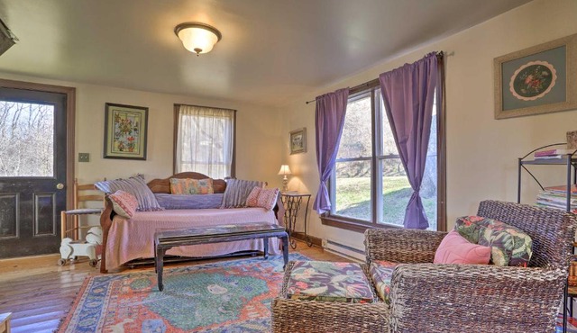 Rustic Cabin with Mtn Views, Deck and Fire Pit!