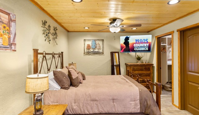 Rustic Charm in a Historic 'Rock House' Studio
